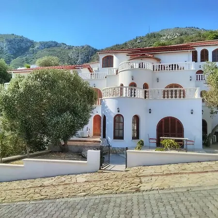 Tatil Evi Holiday Villas Bellapais