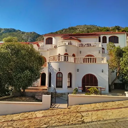 Holiday Villas Tatil Evi Bellapais