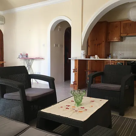 Holiday Villas Tatil Evi Bellapais
