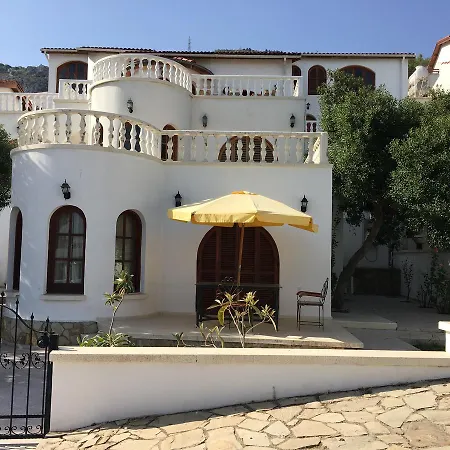 Holiday Villas Tatil Evi