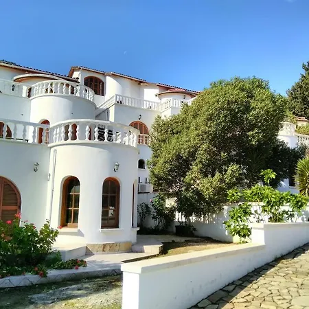 Holiday Villas Tatil Evi