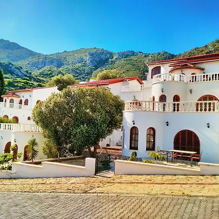 Holiday Villas * Bellapais